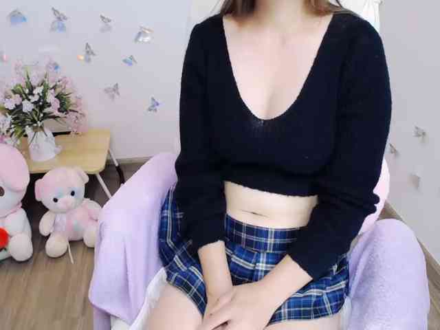 Angela19