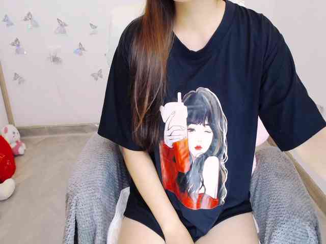Angela19