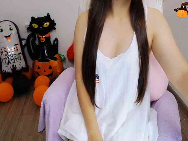 Angela19