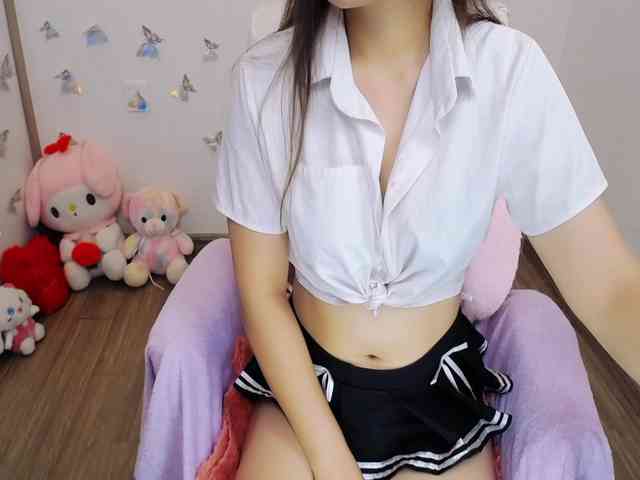 Angela19