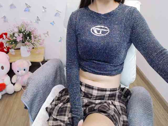 Angela19 webcam