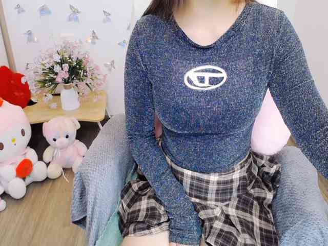 Angela19