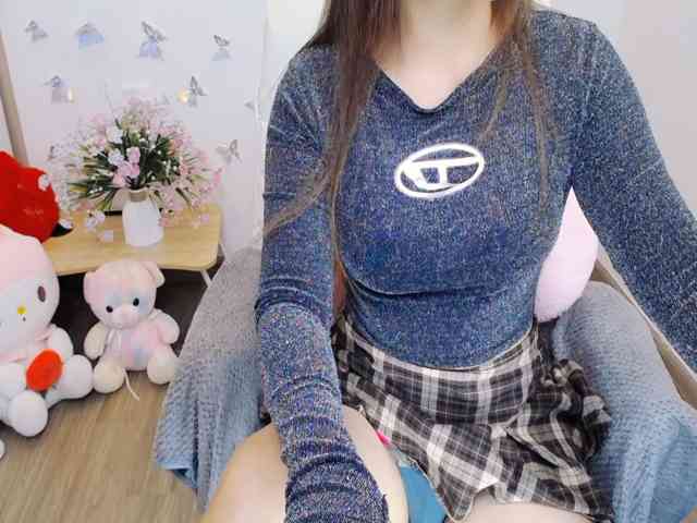 Angela19