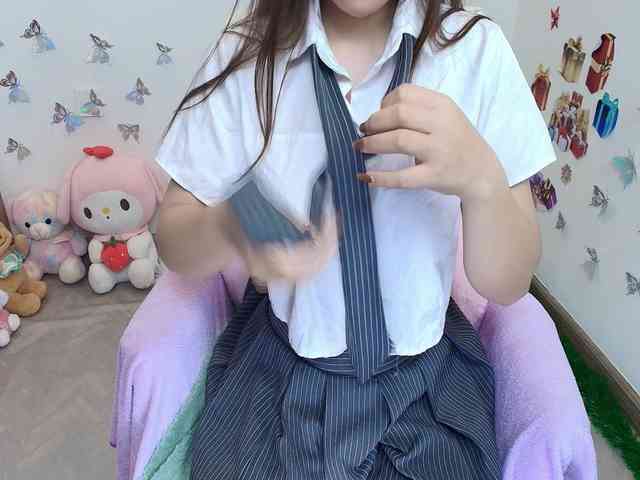 Angela19 Angela19