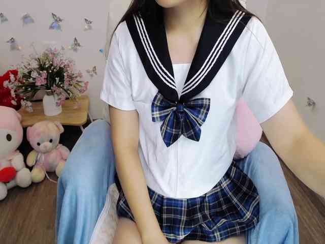 Angela19
