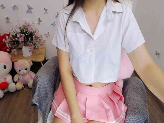 Angela19