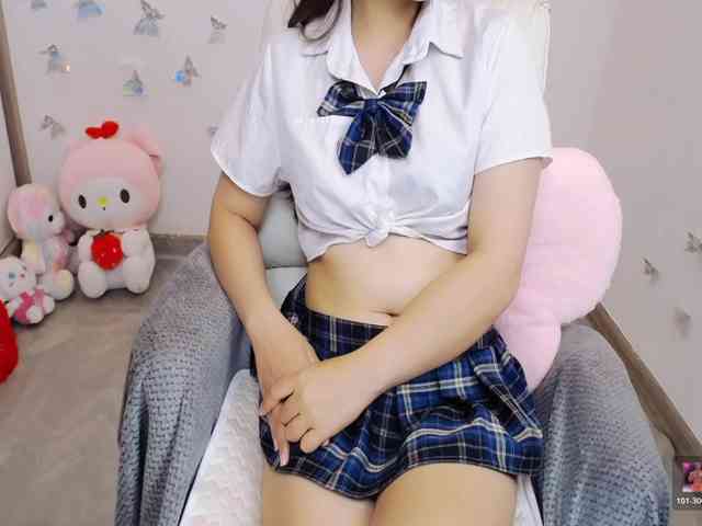 Angela19