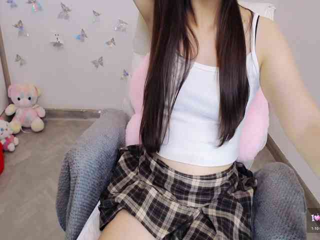 Angela19