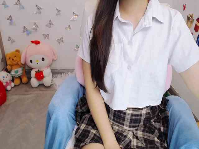 Angela19 webcam