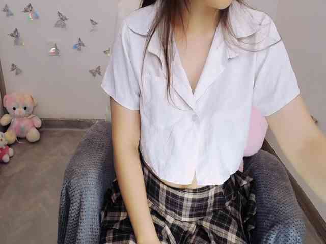 Angela19 webcam