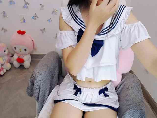 モデル: Angela19