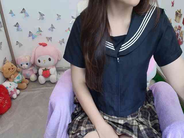 Angela19