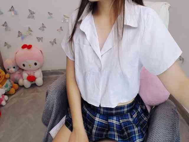 Angela19 webcam