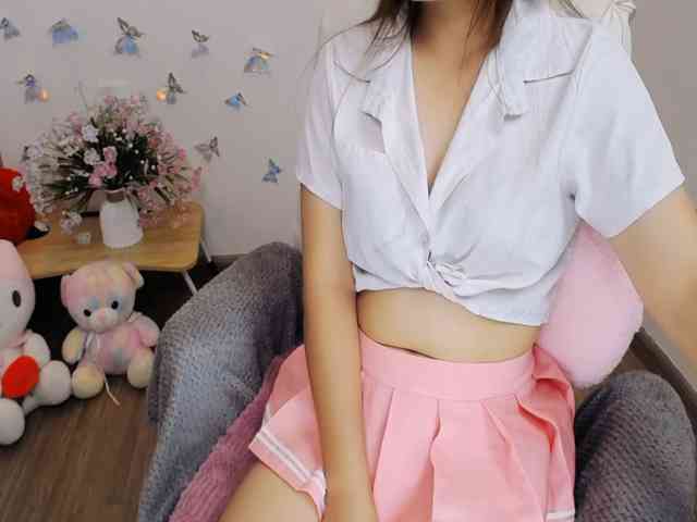 Angela19