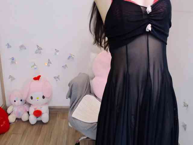 Angela19