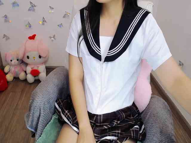Angela19