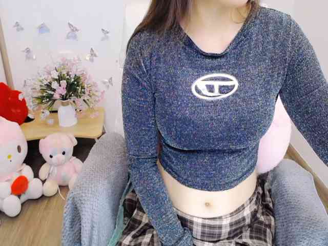 Angela19