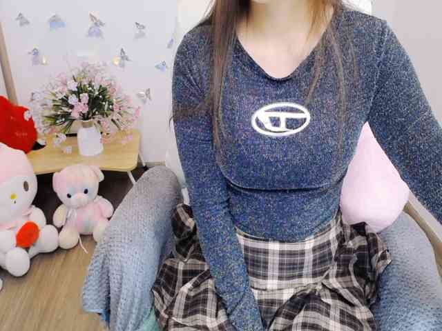 Angela19