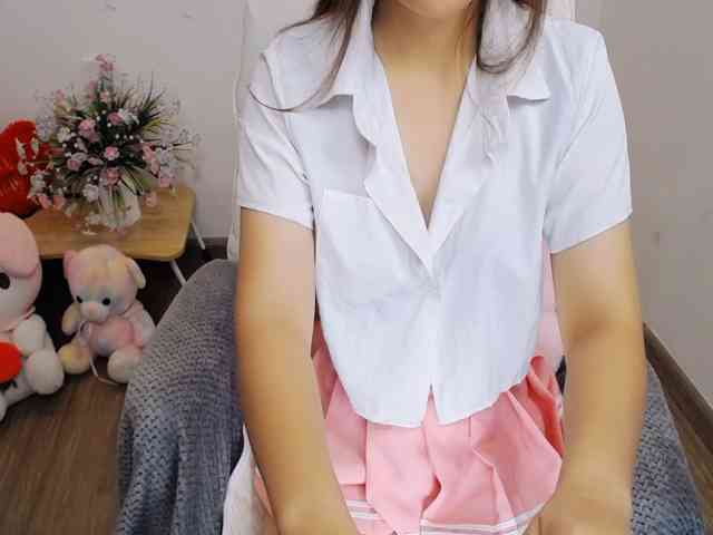 Angela19