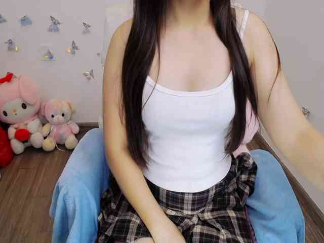 モデル: Angela19
