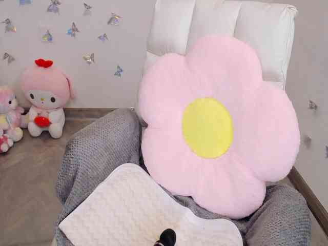 Angela19 webcam