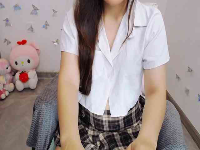 Angela19