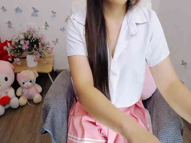 Angela19