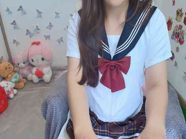 Angela19