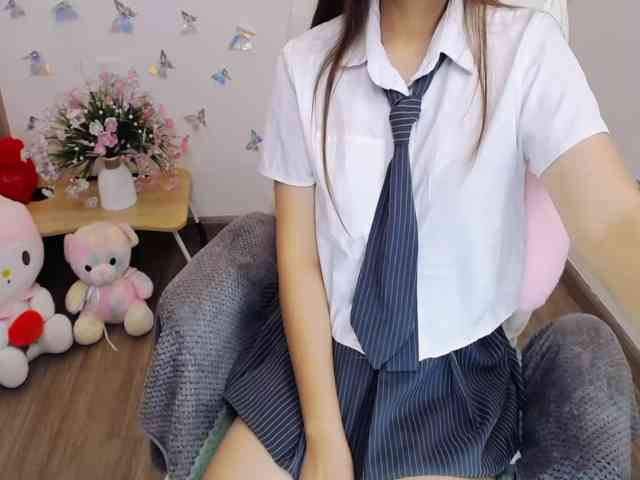 Angela19