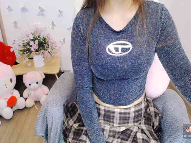Angela19