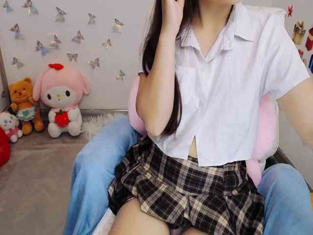 Angela19 webcam