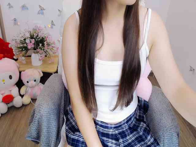 Angela19