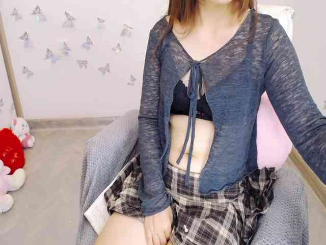 Angela19 webcam