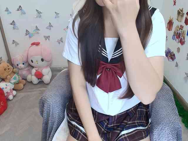 Angela19