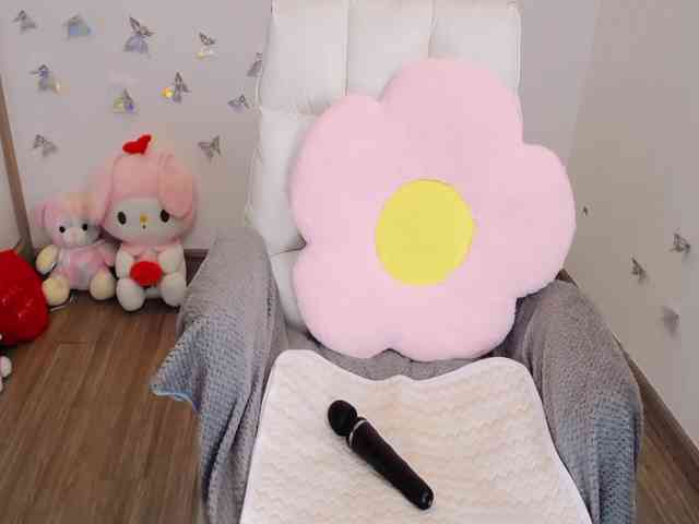 Angela19 webcam
