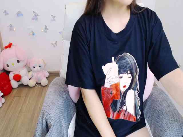 Angela19