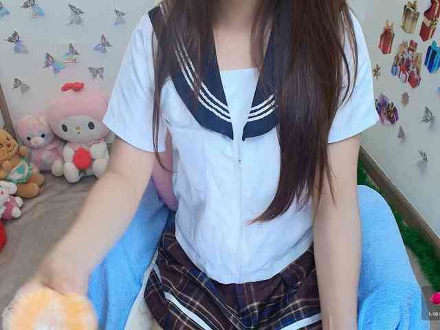 Angela19