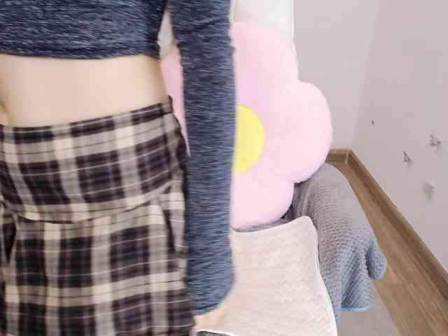 Angela19