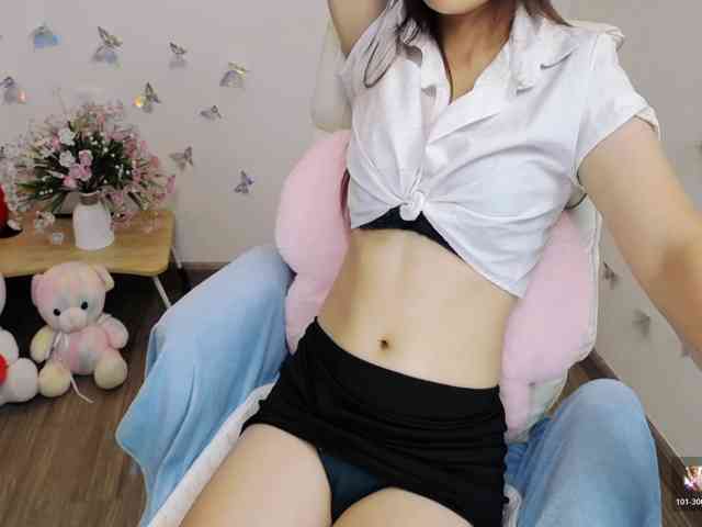 Angela19