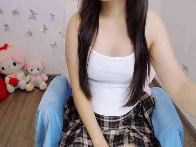 Angela19