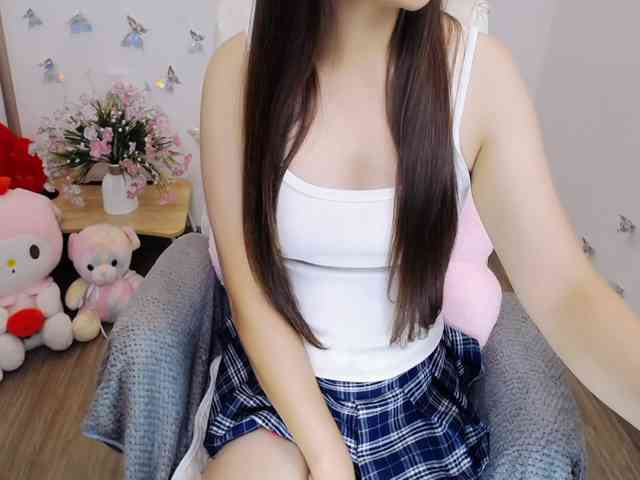 Angela19