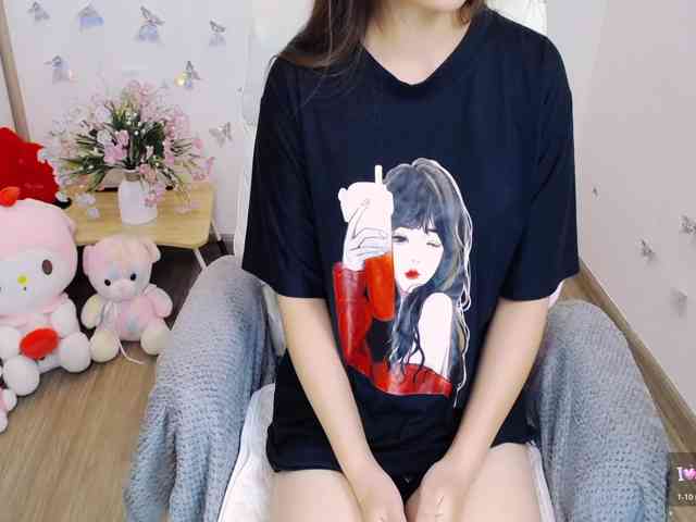 モデル: Angela19