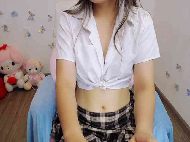 Angela19 webcam