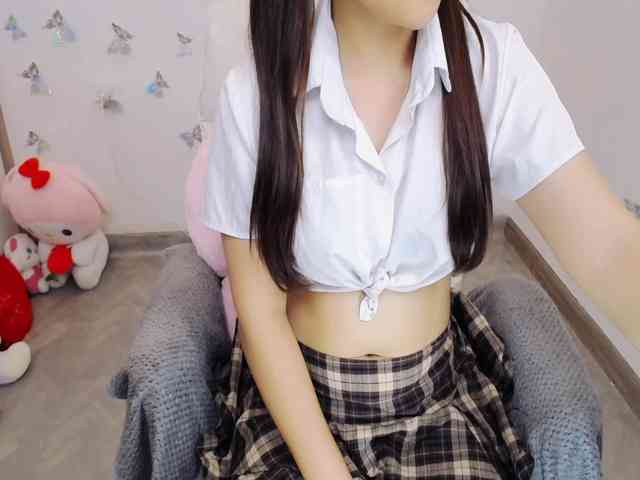 Angela19