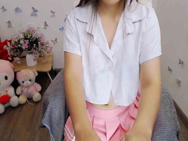 Angela19 Angela19