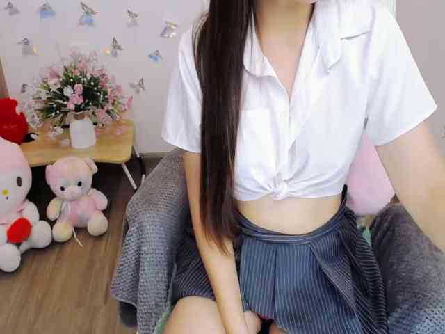 Angela19