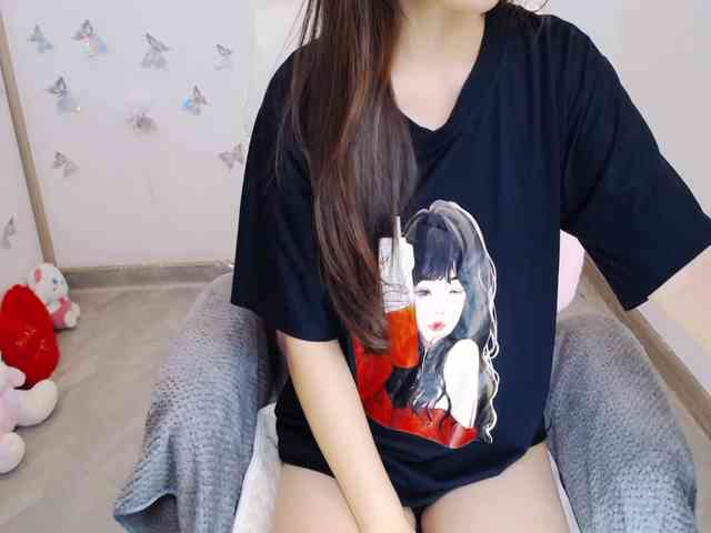 Angela19