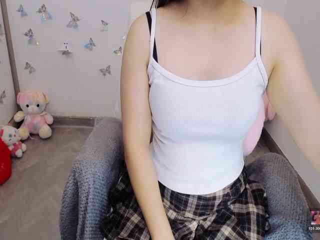 Angela19