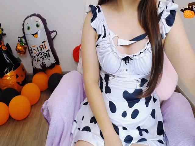 Angela19