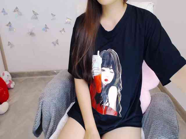 Angela19